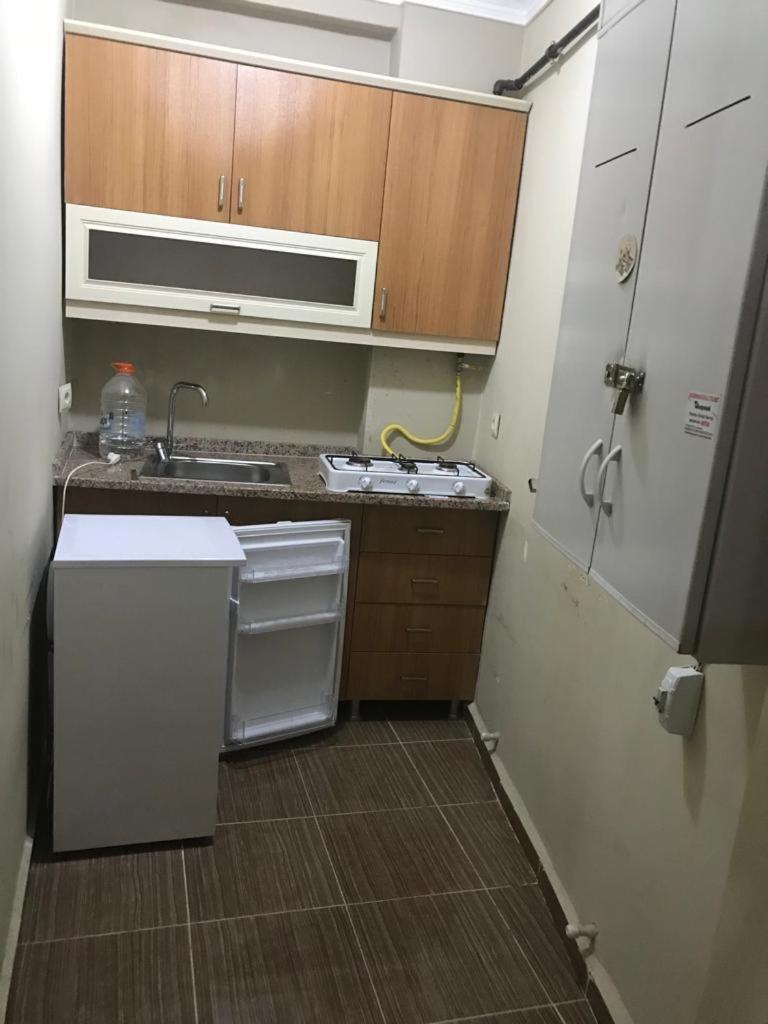 Peri Pansiyon Çınarcık Esterno foto